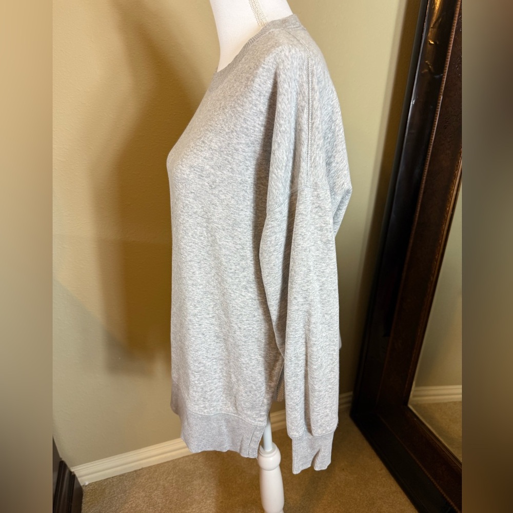aerie oversized grey sweatshirt with split hem on sides size small - Picture 3 of 10